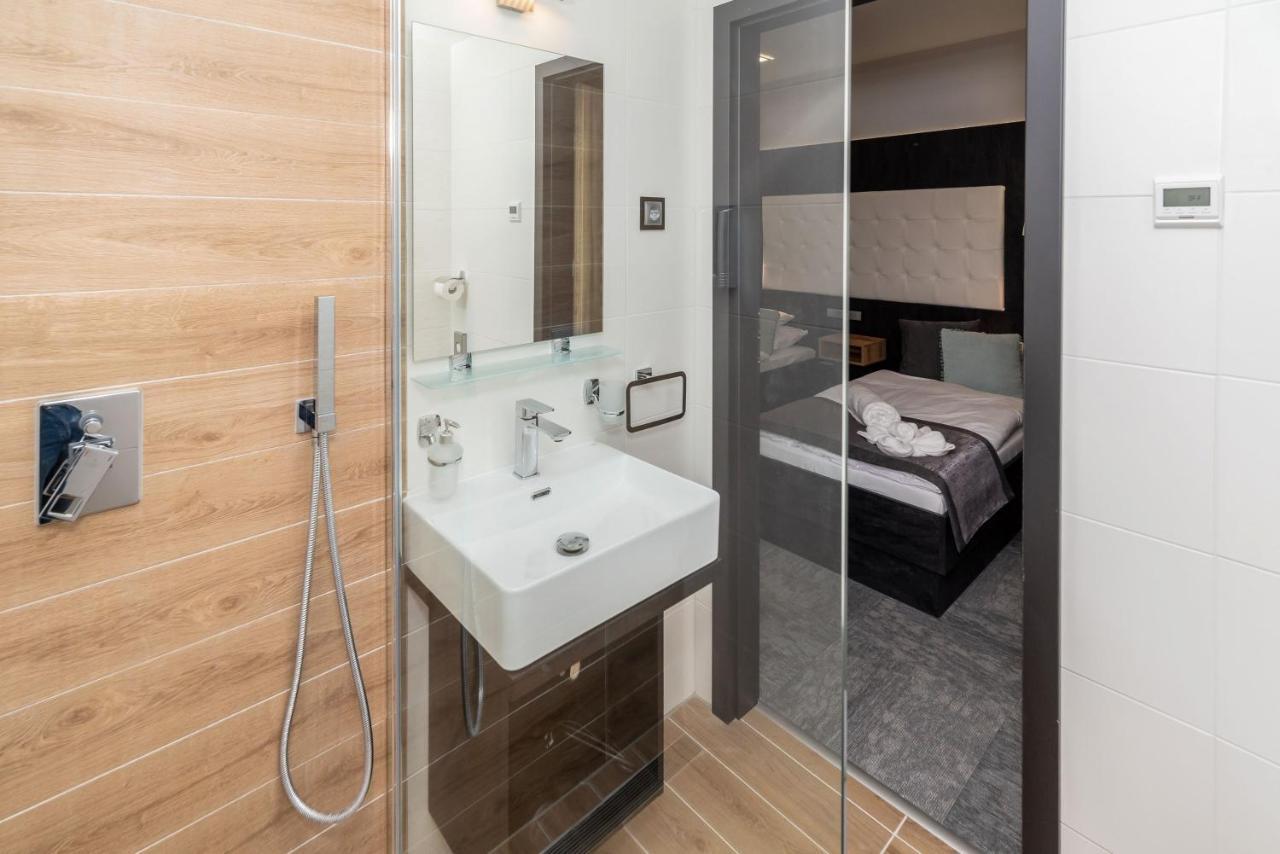 Arany Apartman Miskolc Exterior foto